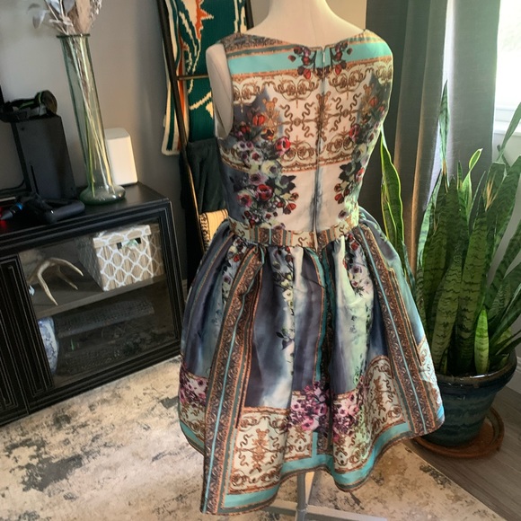 Mac Duggal Homecoming Floral Multicolor Cocktail Dress - Picture 8 of 15